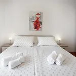 Luce Apartament Makarska